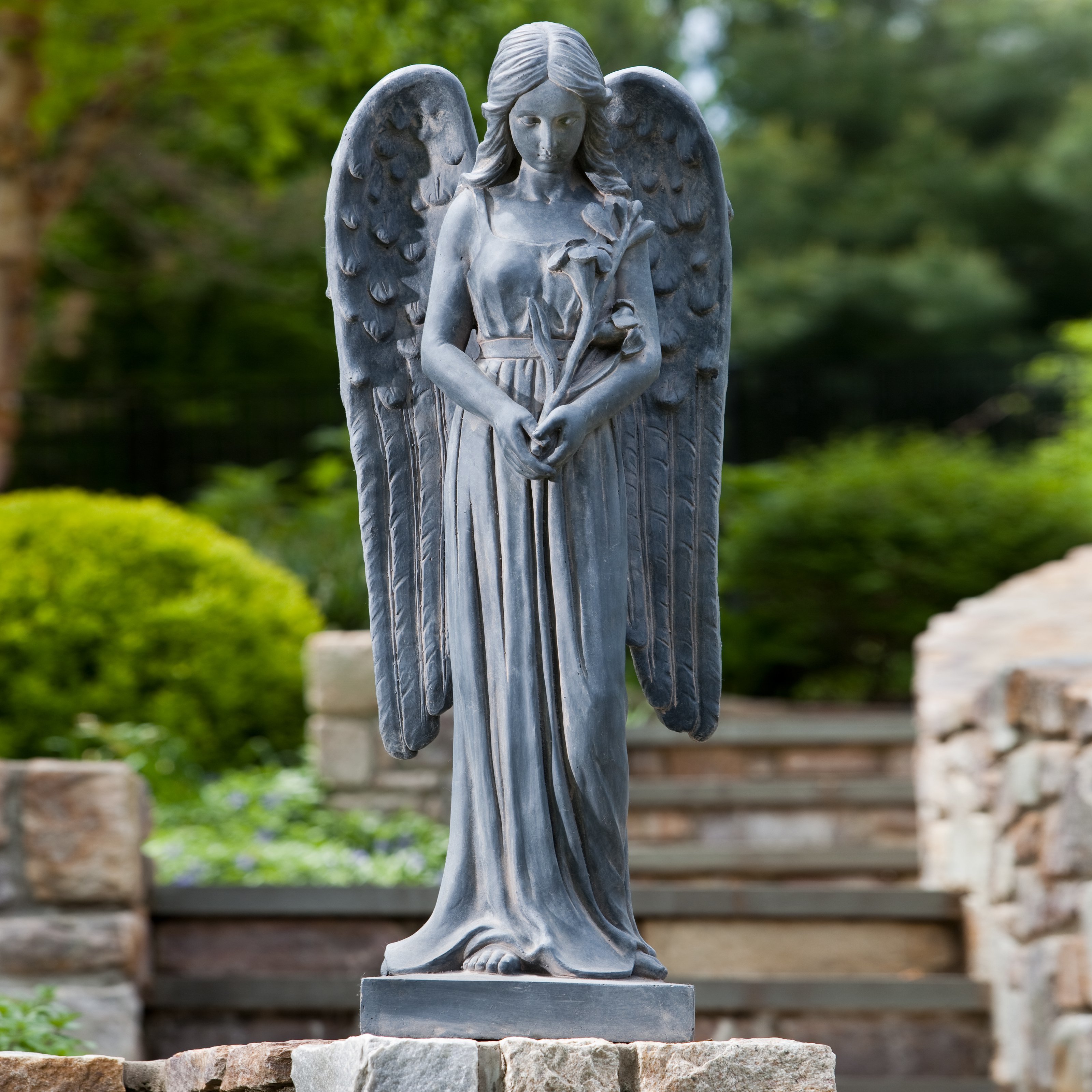 statues ange rozenfelds alfresco
